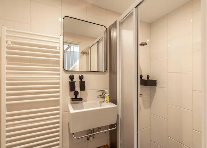 Family Sint Maartenszee Near *