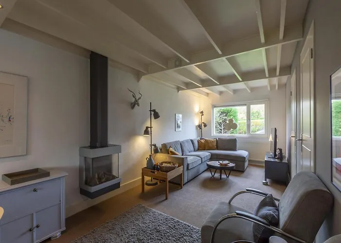 Family Sint Maartenszee Near Сasa de vacaciones *